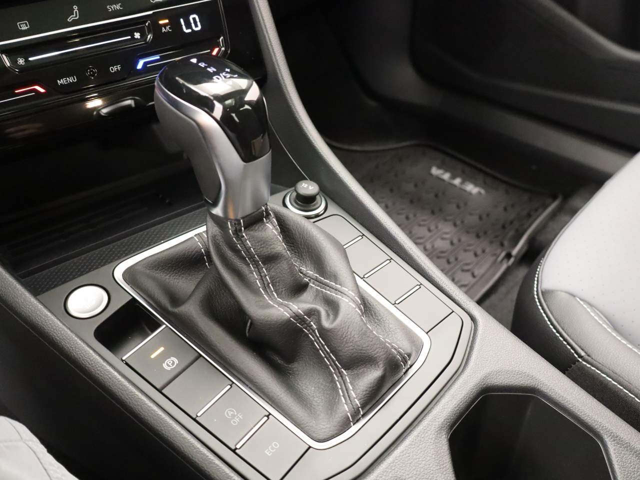 New 2026 Monument Gray Volkswagen SE image 8