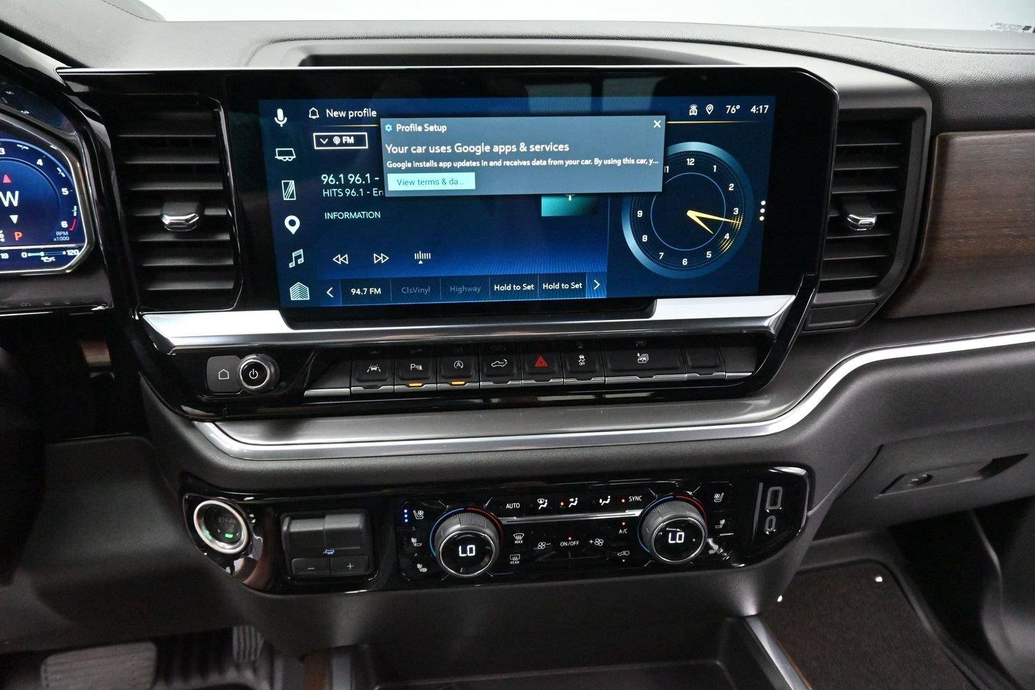 Used 2025 Sterling Gray Metallic Chevrolet High Country image 21