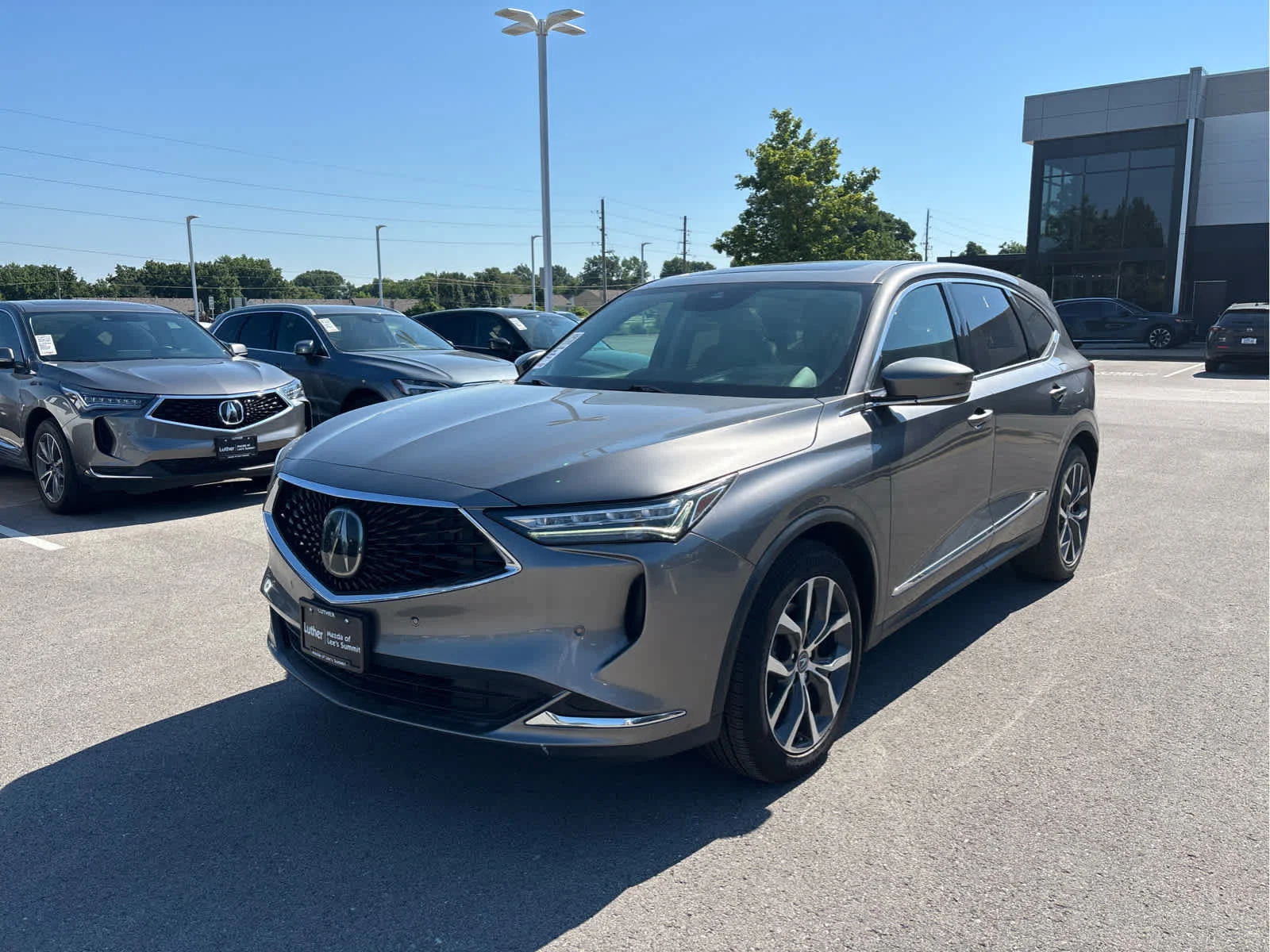 Used 2023 Acura MDX Technology Package with VIN 5J8YE1H42PL022108 for sale in Kansas City