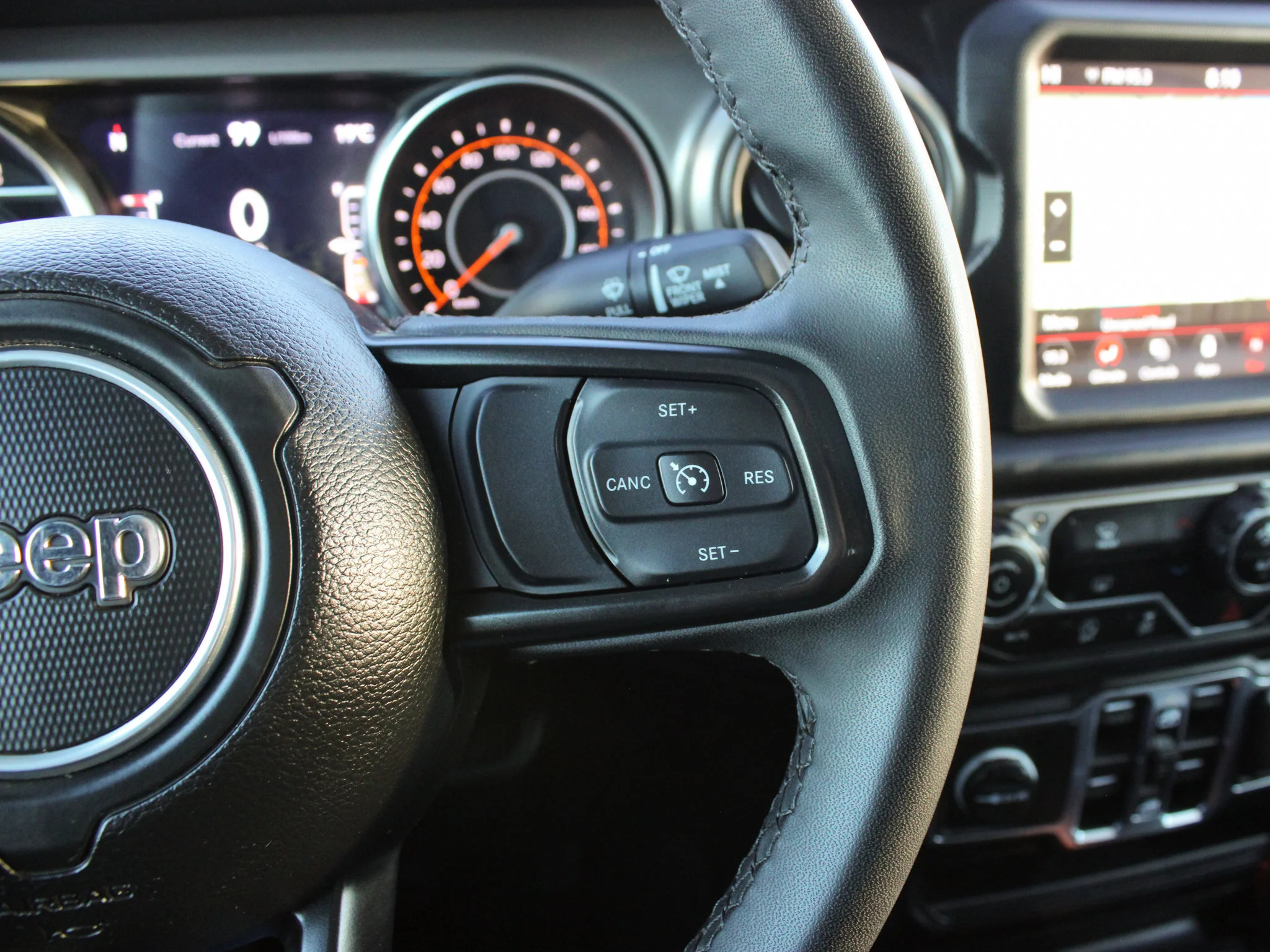 Certified Used 2023 White Jeep Sport S * V6 | Apple CarPlay | Backup Camera | Alpine | Remote Start | Tonneau Cover image 19