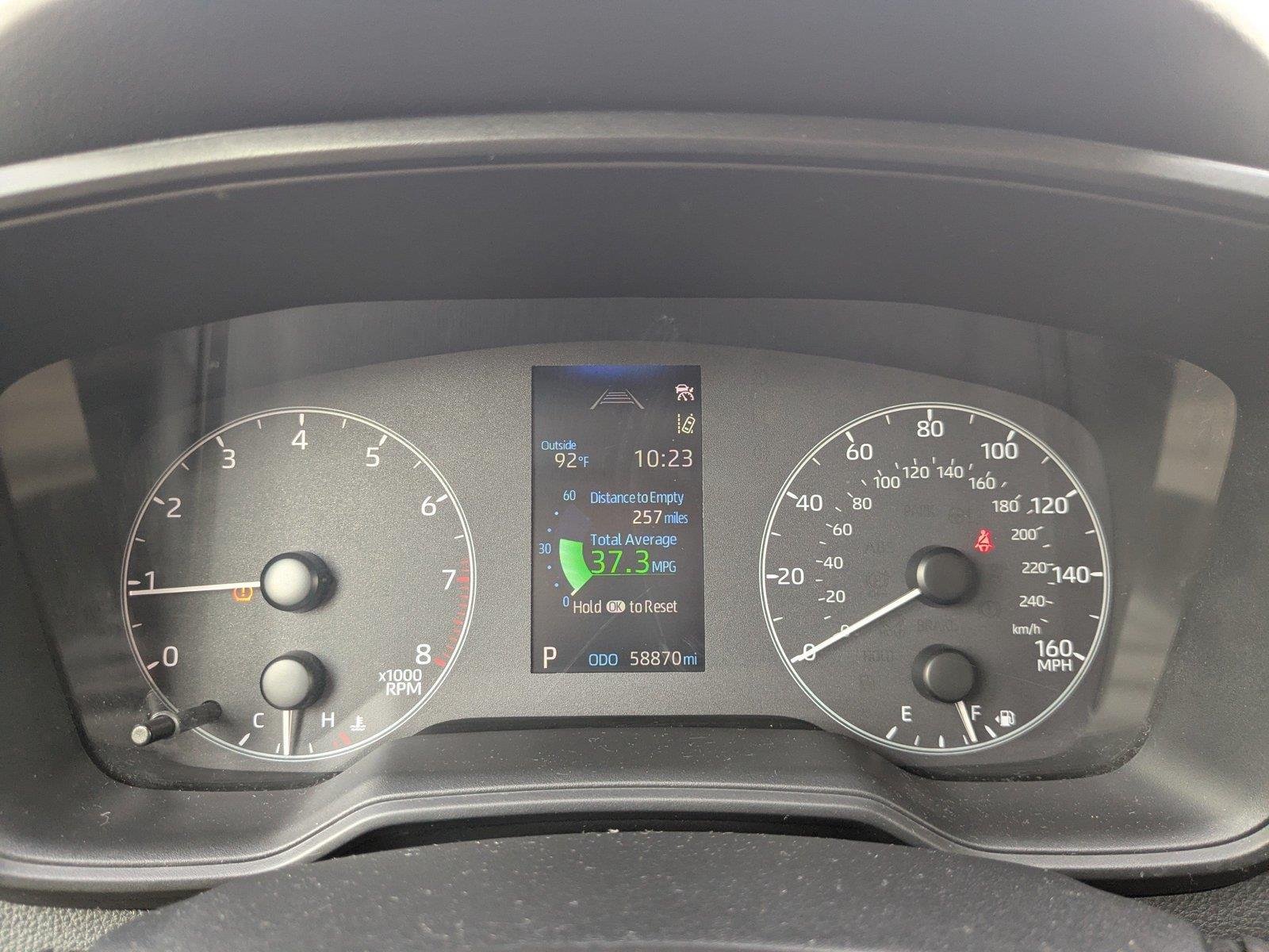 Used 2024  Toyota LE image 22
