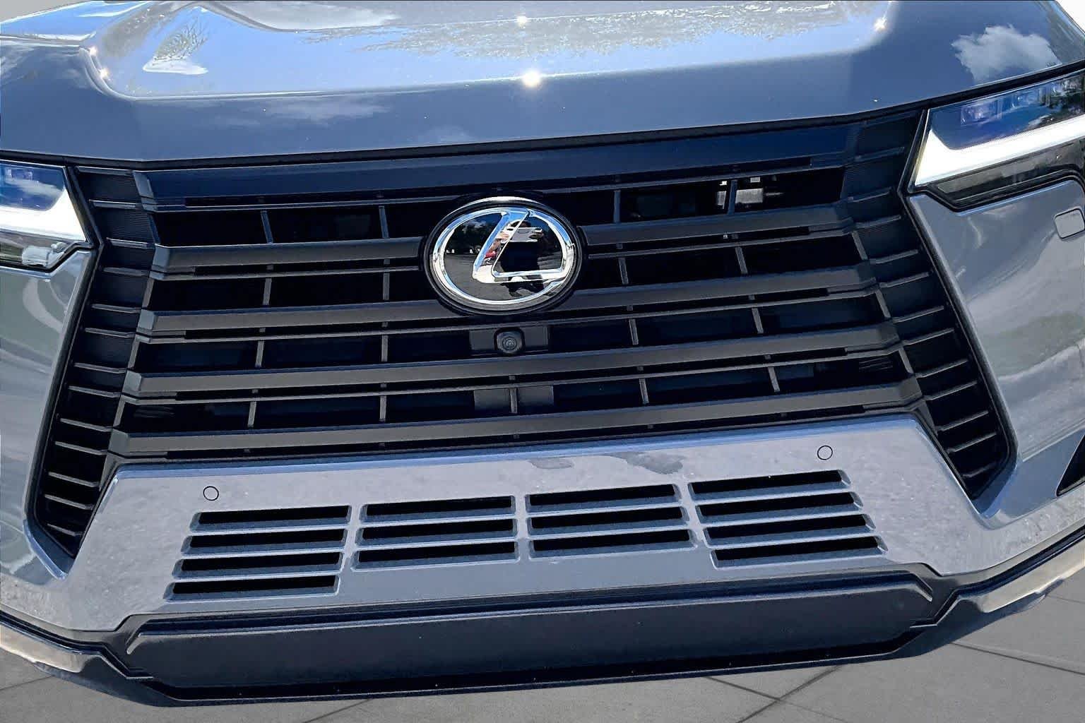 Certified Used 2026 INCOGNITO Lexus Premium+ image 30