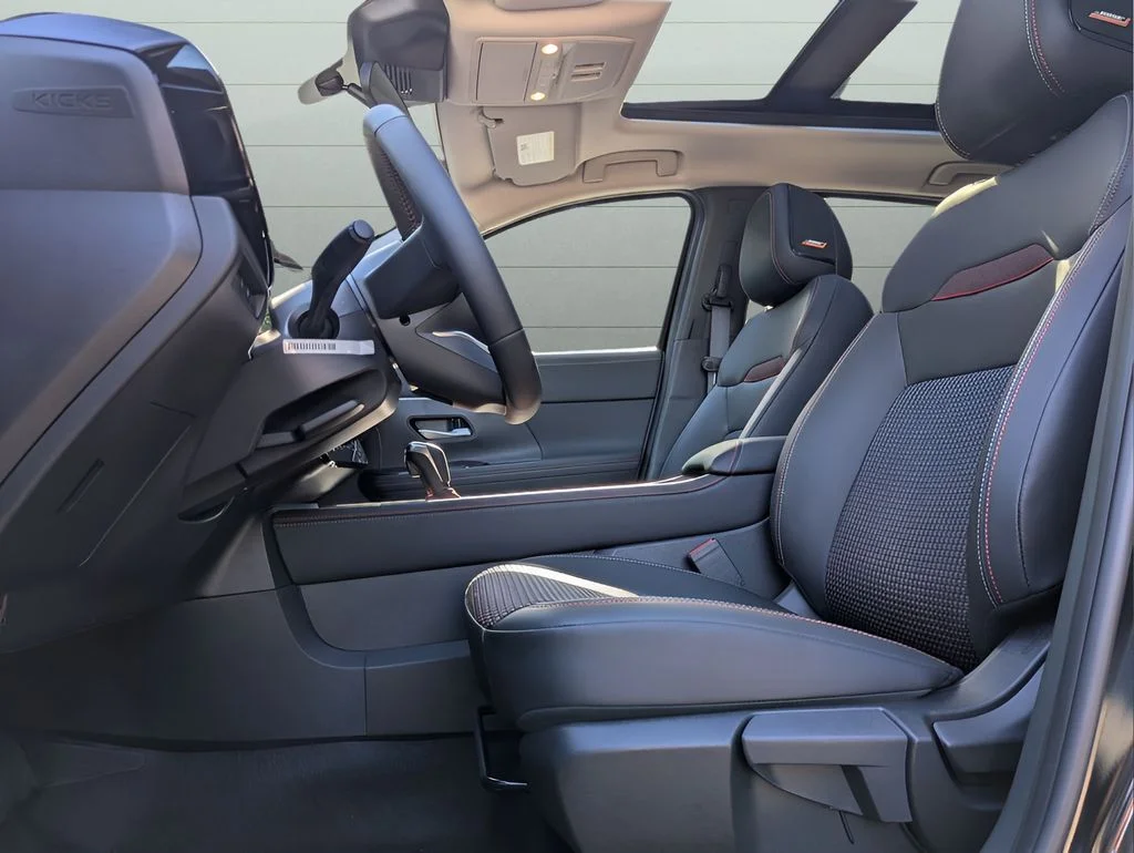 2026 Nissan KICKS SR AWD - Photo 10