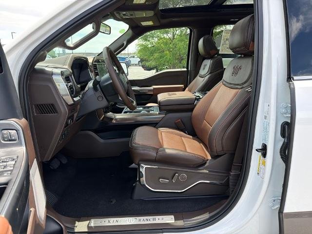 New 2026 Star White Metallic Tri-Coat Ford King Ranch® image 23