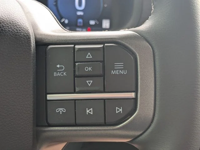 New 2026 Agate Black Metallic Ford XLT image 37