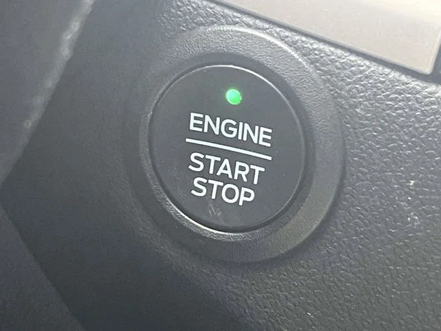 Used 2021 White Ford SE image 29