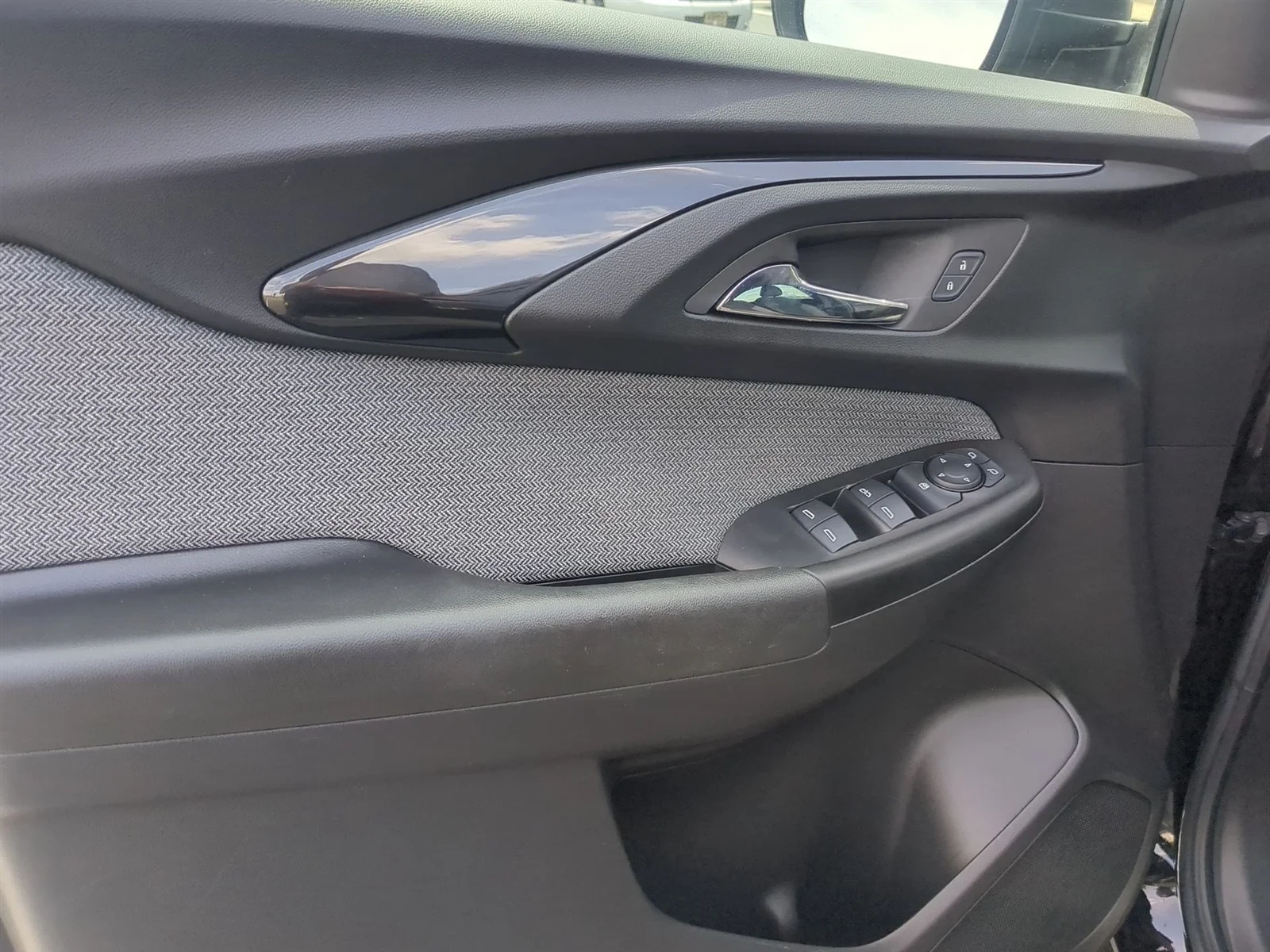 Used 2022 Mosaic Black Metallic Chevrolet LS image 19