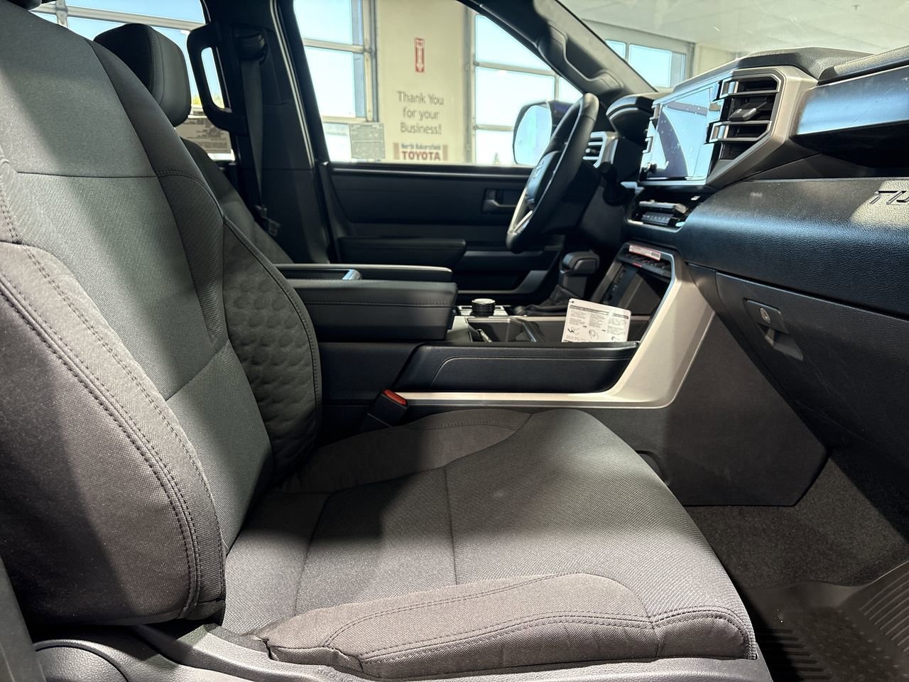 2026 Toyota Tundra SR5 - Photo 25