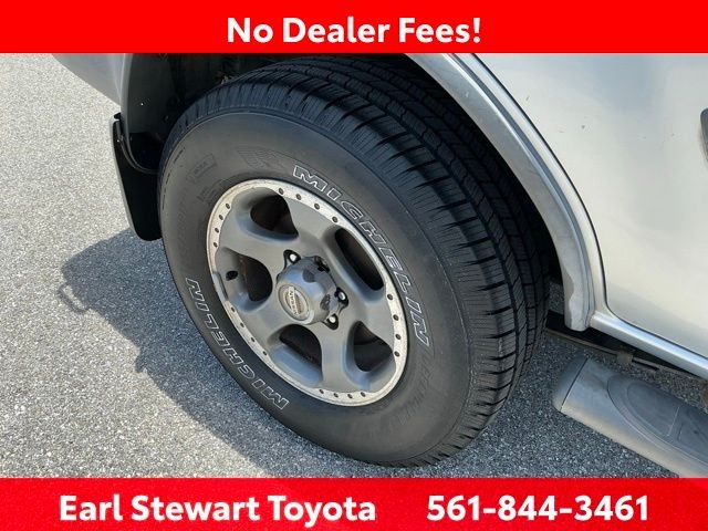 Used 2004 Silver Nissan SE image 48