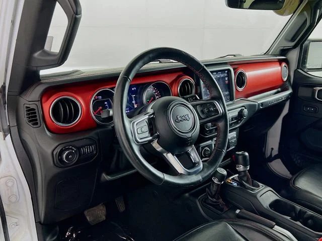 Used 2018 White Jeep Unlimited Rubicon image 35