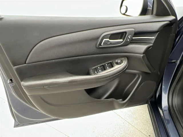 2015 Chevrolet Malibu 1LT - Photo 20