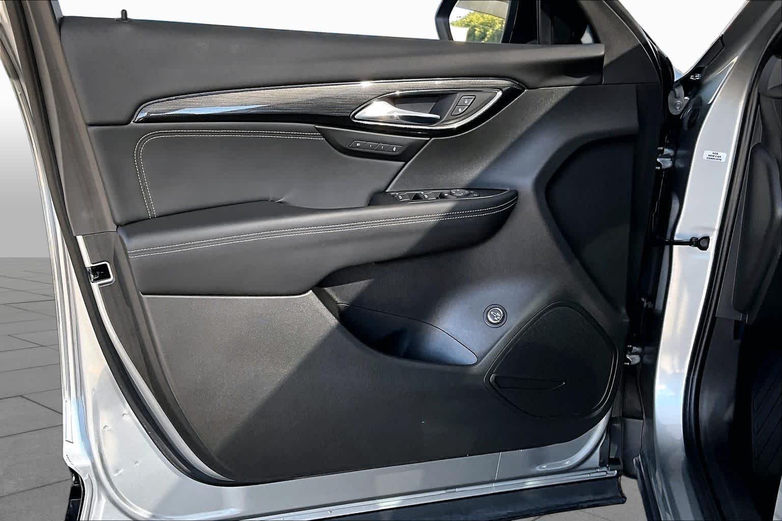 Used 2023 Moonstone Gray Metallic Buick Essence image 22