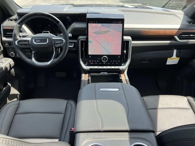 2026 GMC Yukon Denali - Photo 15