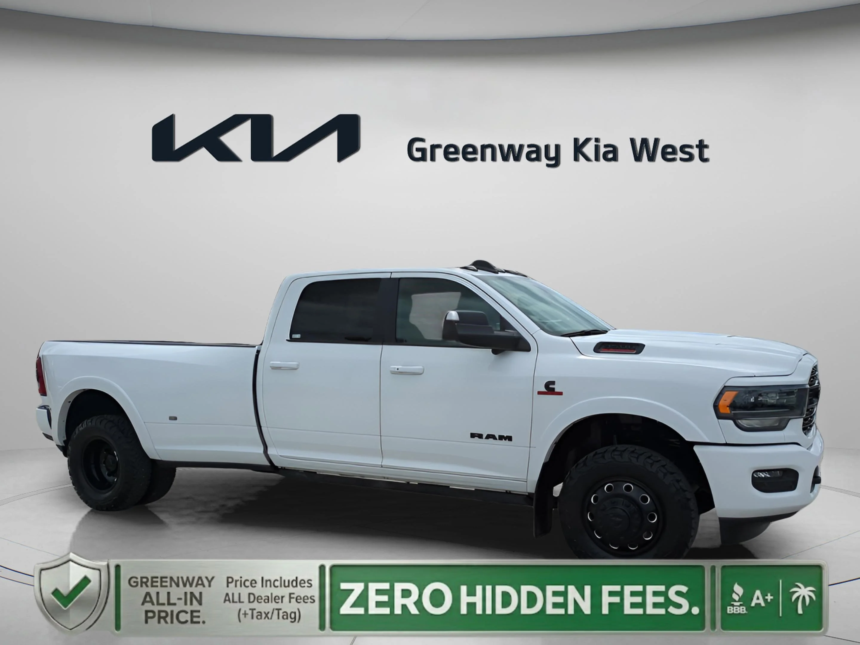 2021 RAM 3500 Limited 4X4 Crew Cab LWB's photo