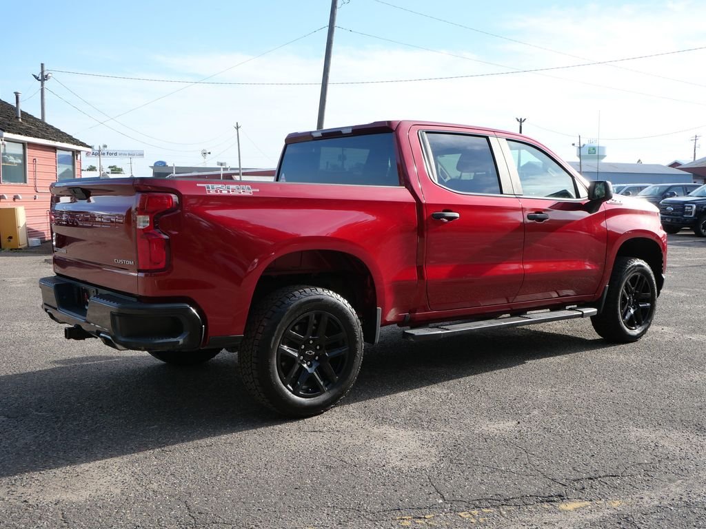 Used 2021 Red Chevrolet Custom Trail Boss image 6