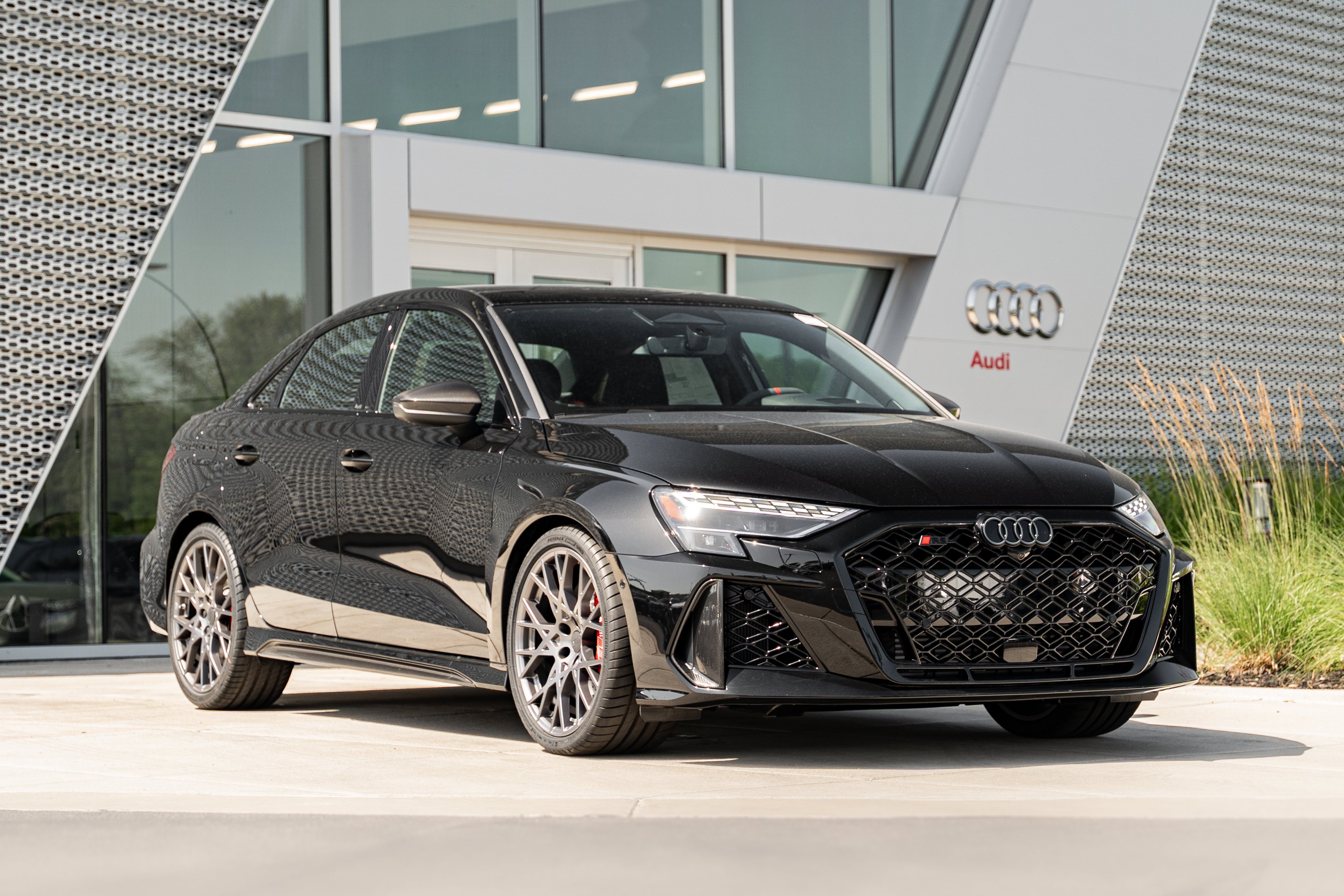 2026 Audi RS 3 2.5 TFSI quattro S tronic's photo