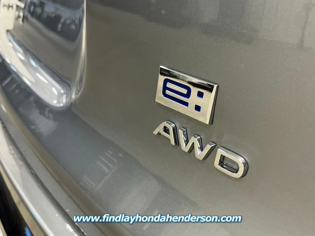 New 2026 Mercury Silver Metallic Honda Touring image 7