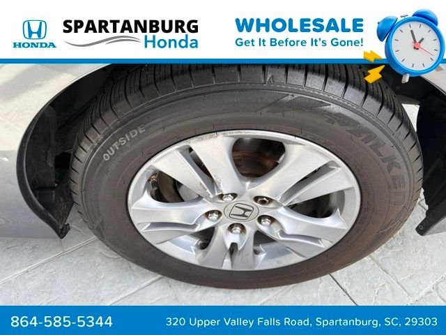 Used 2012  Honda SE image 10