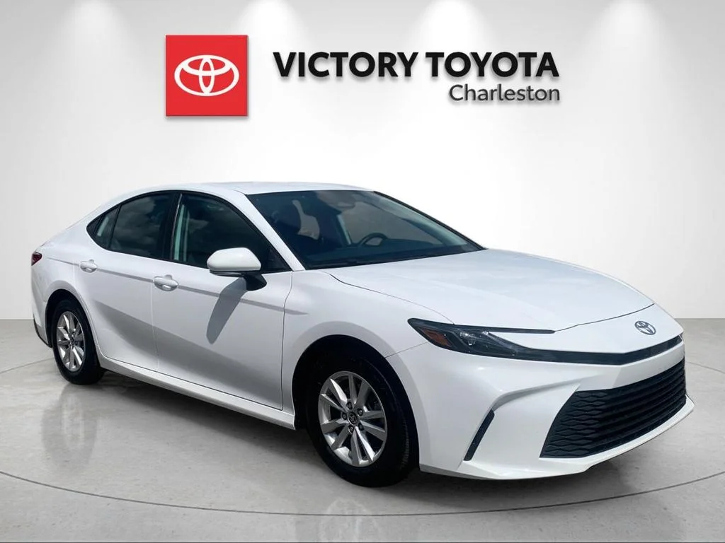Used 2026 White Toyota LE image 5