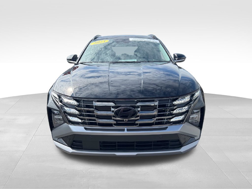 Used 2025 Black Hyundai Limited image 8