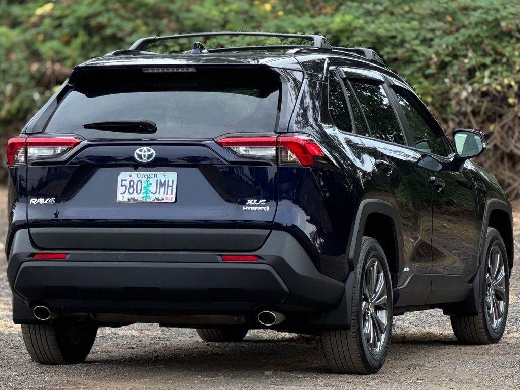 Used 2024 Blueprint Toyota XLE Premium image 6