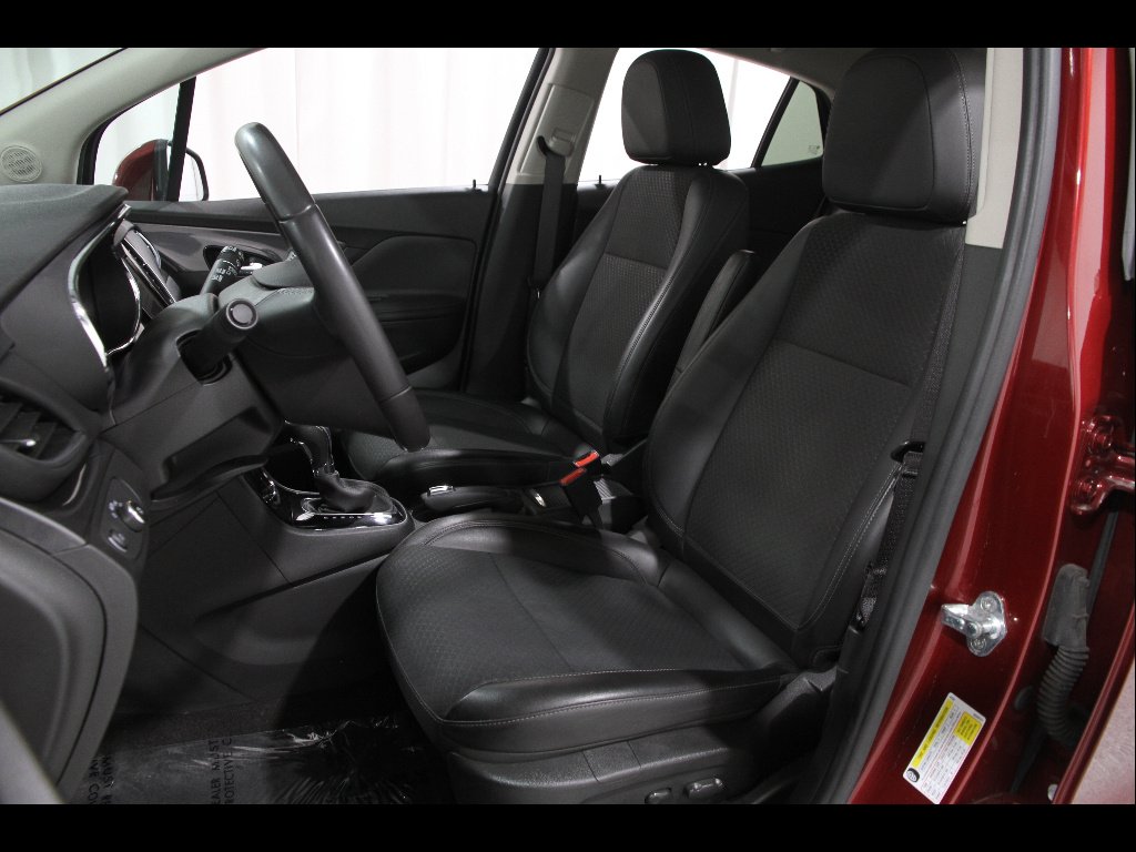 Used 2022 Cinnabar Metallic Buick Preferred image 5