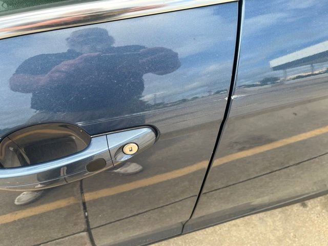 Used 2018 Blue Ford Titanium image 6