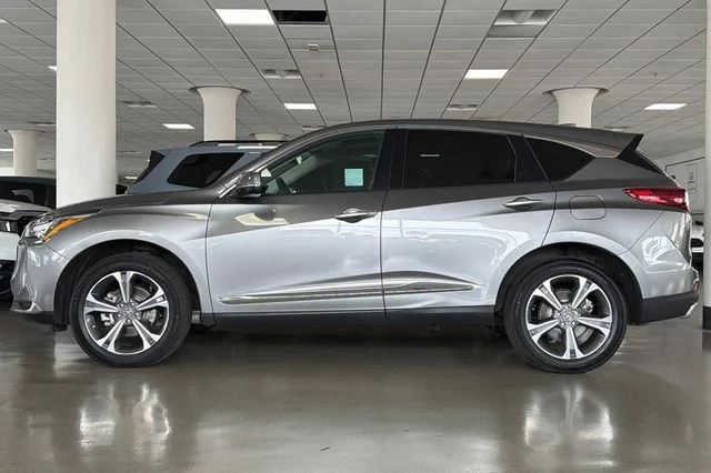 Used 2025 Urban Gray Pearl Acura Technology Package image 9