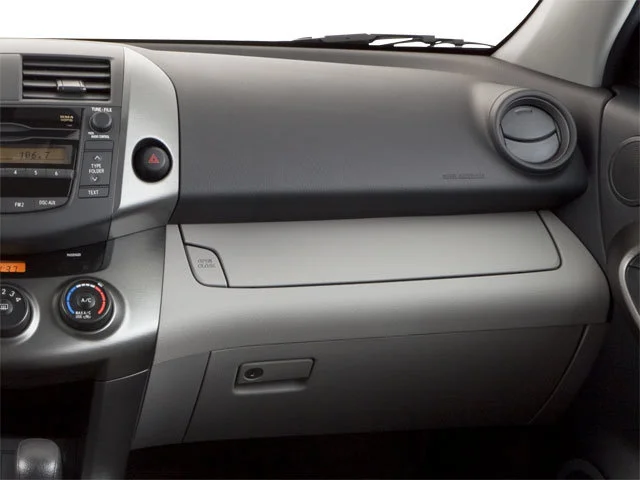 Used 2010 Blizzard Pearl Toyota Ltd image 21