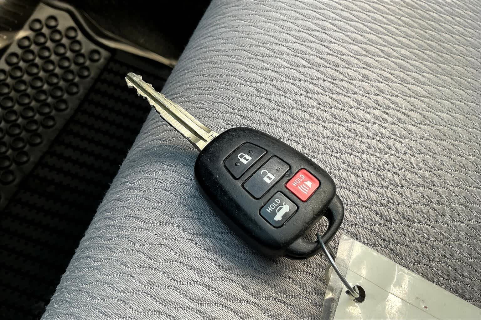 Used 2015 4Evergreen Mica Toyota LE image 14