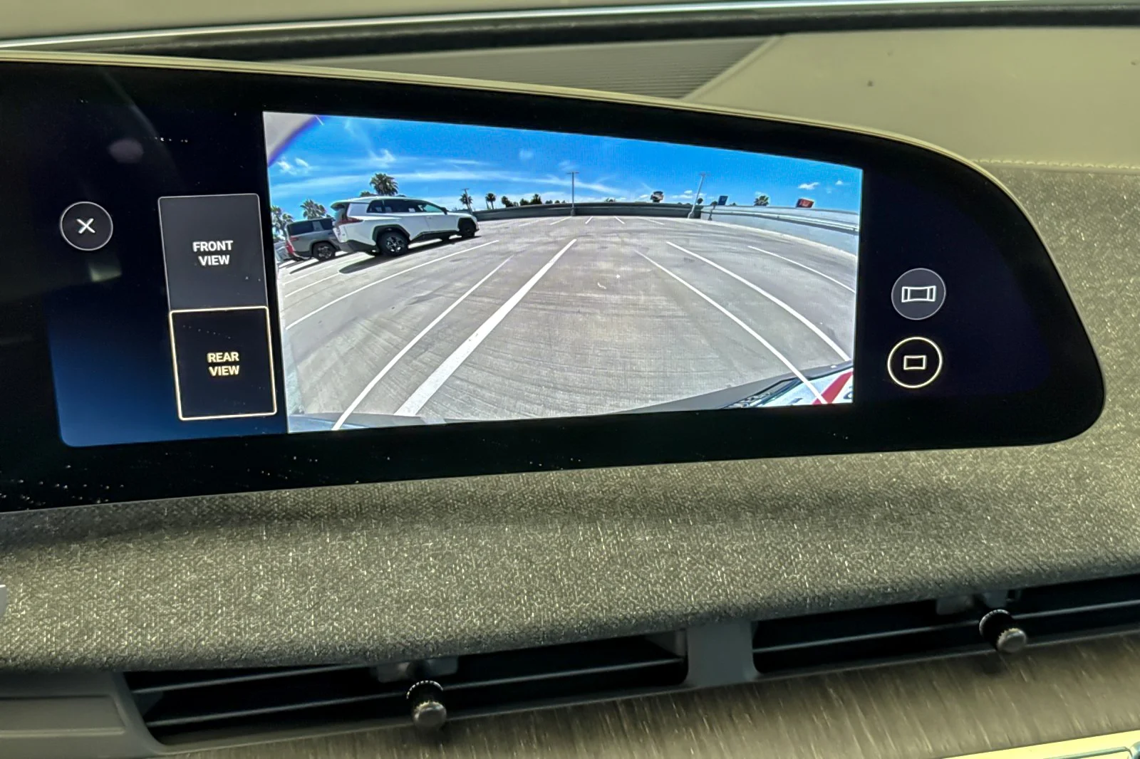 Used 2026 SILVER Lucid Touring image 18