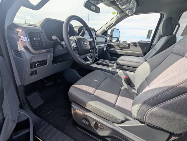 2025 Ford F-150 XLT - Photo 8