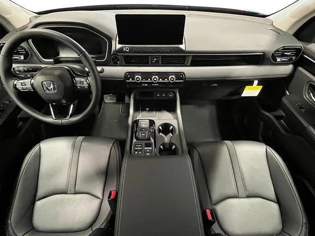 New 2026 White Honda AWD RTL image 15