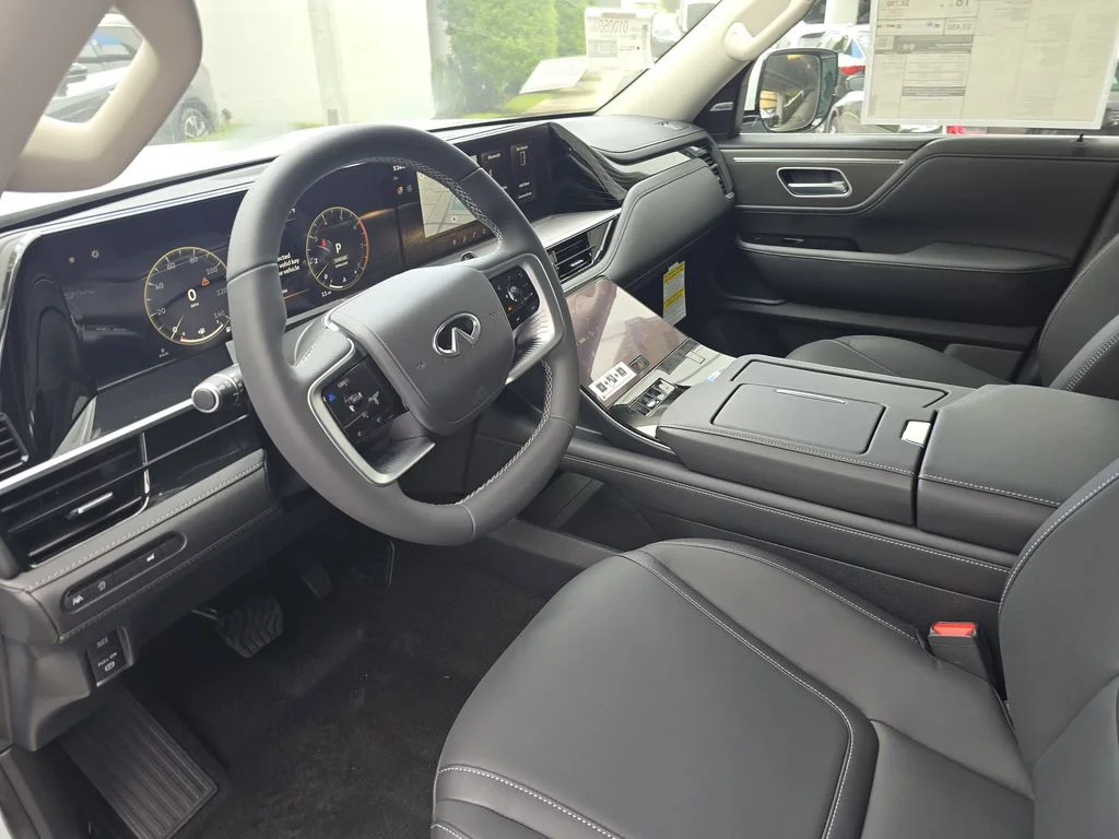 New 2026 RADIANT WHITE INFINITI Luxe 2WD image 16