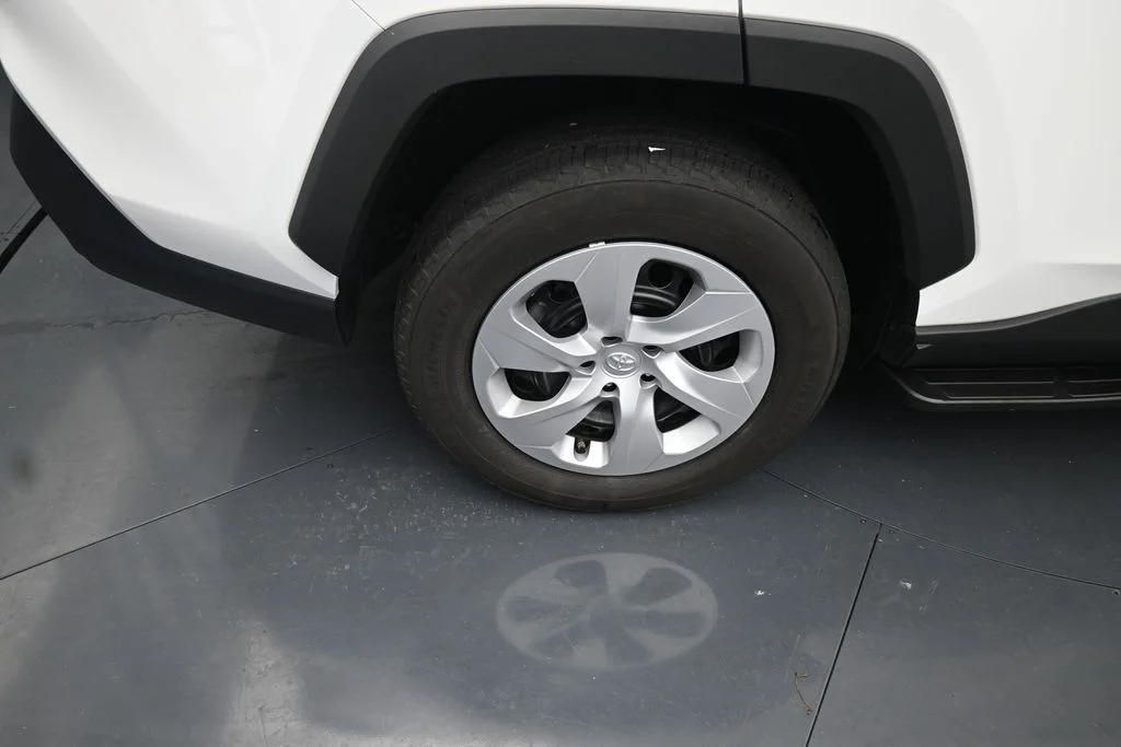 Used 2024 White Toyota LE image 9