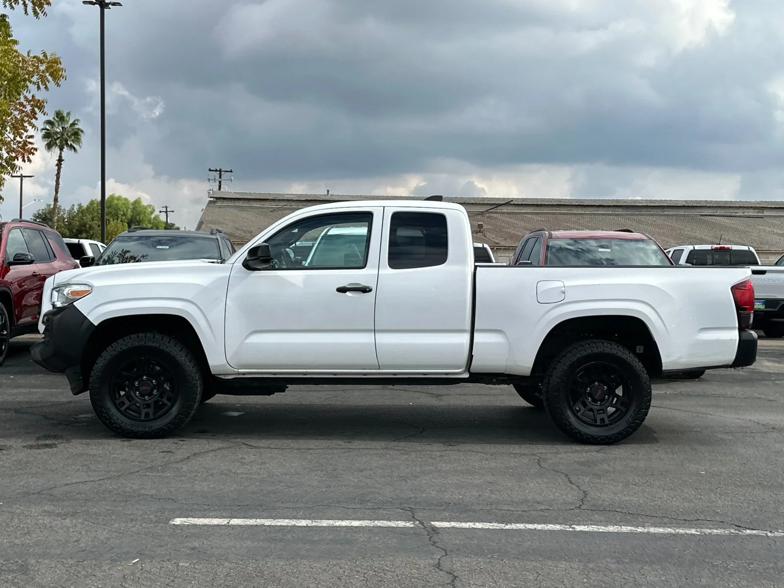 Used 2022 White Toyota SR image 7