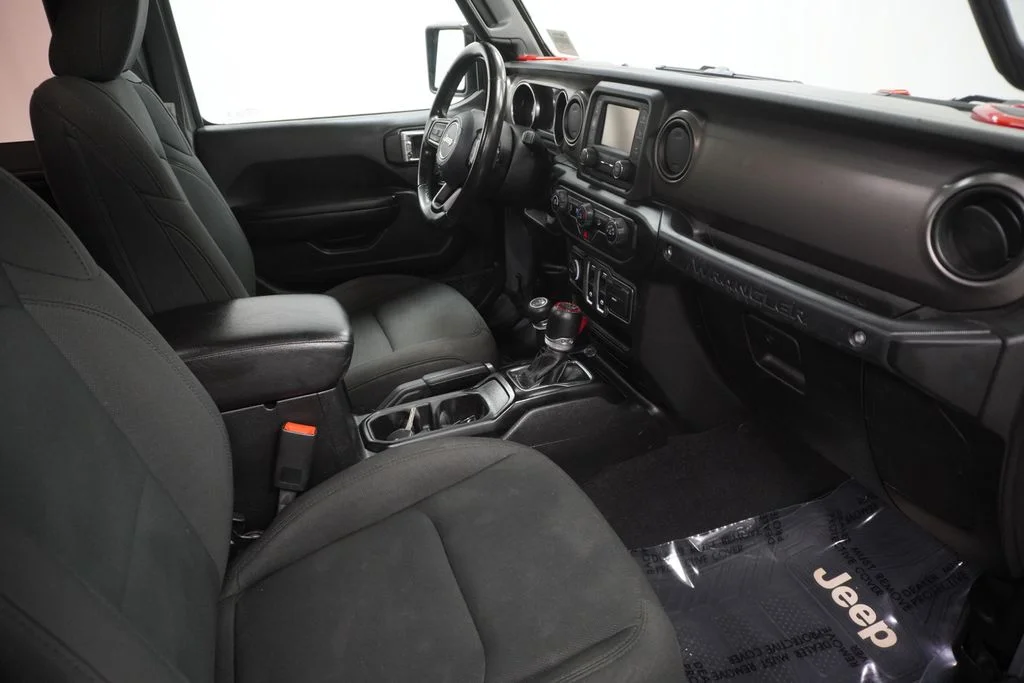 Used 2019 Gray Jeep Sport S image 47