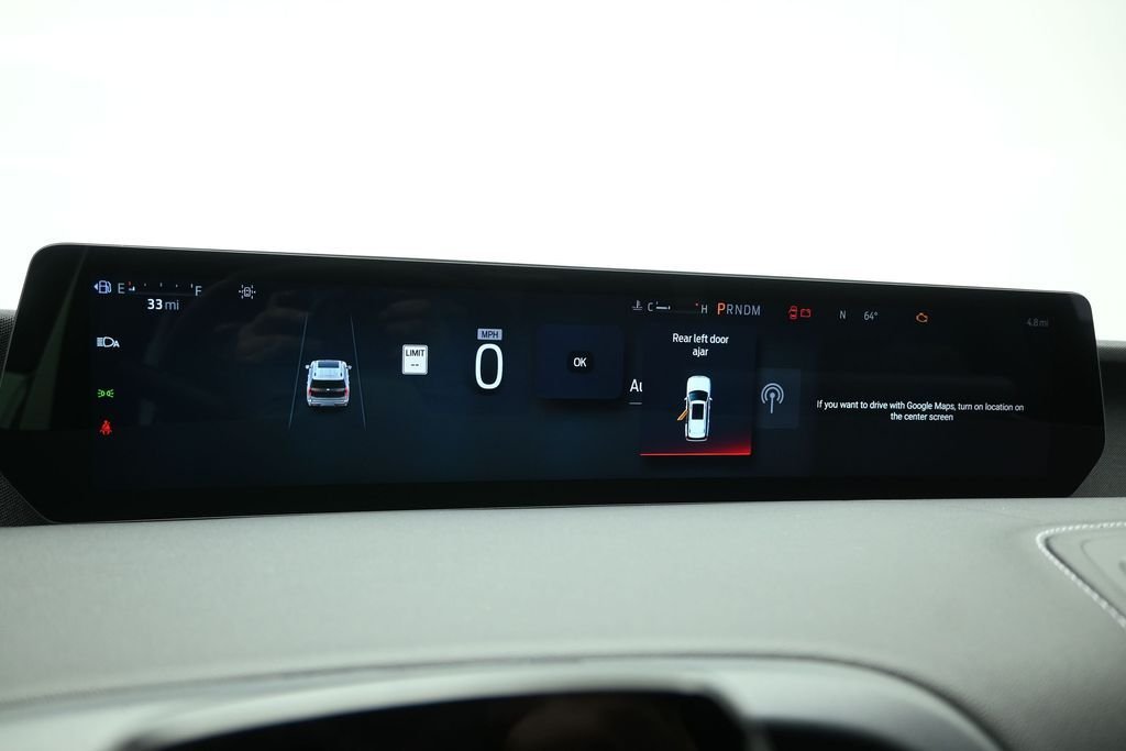 New 2026 Oxford White Ford Platinum image 11