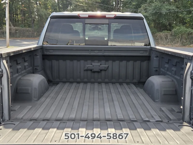 Used 2021 Steel Metallic CHEVROLET LT image 13