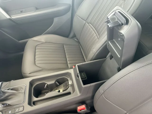 New 2027 Terrain Brown Kia X-Line S image 24