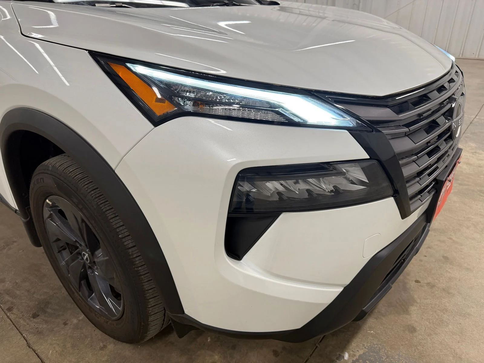 Used 2026 White Nissan SV image 4