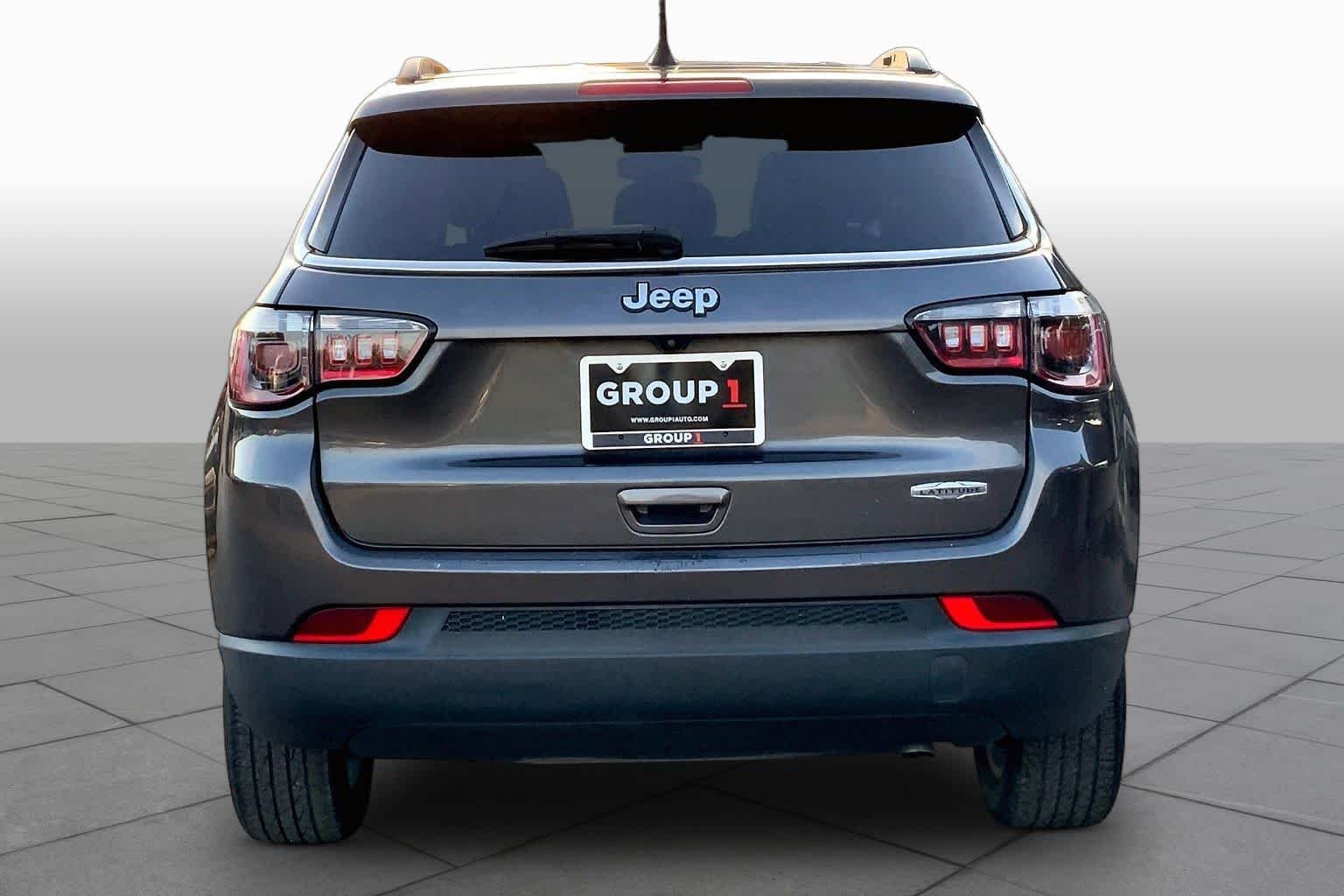 Pre-Owned 2022 Jeep Compass Latitude