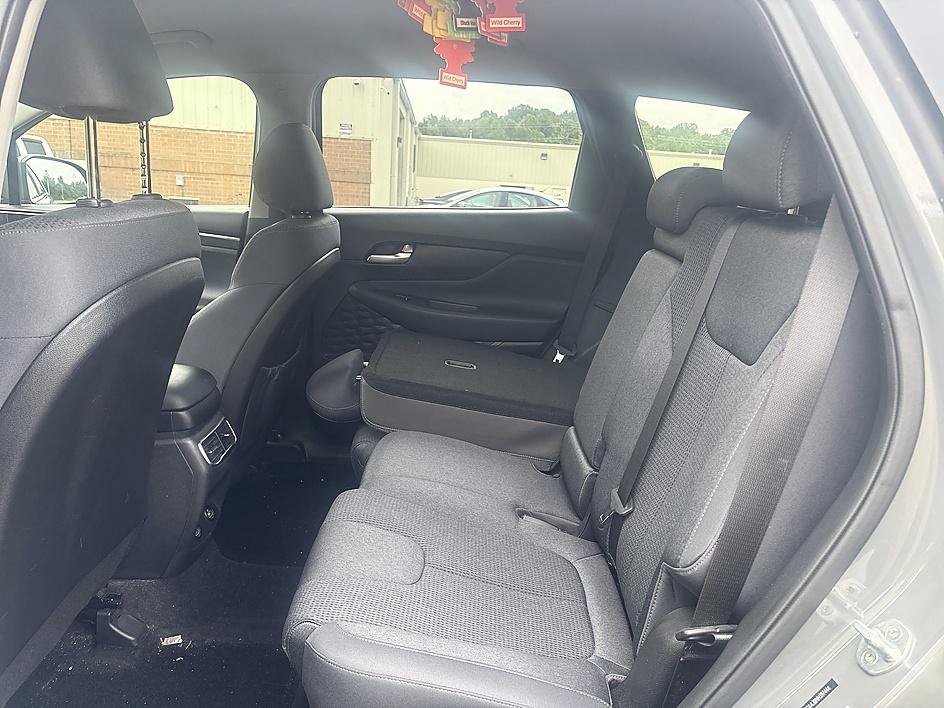 Used 2022 Hampton Gray Hyundai SEL image 21