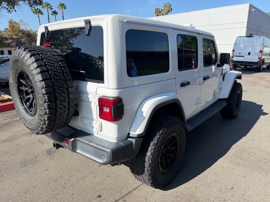 Used 2020 White Jeep Unlimited Sahara image 13