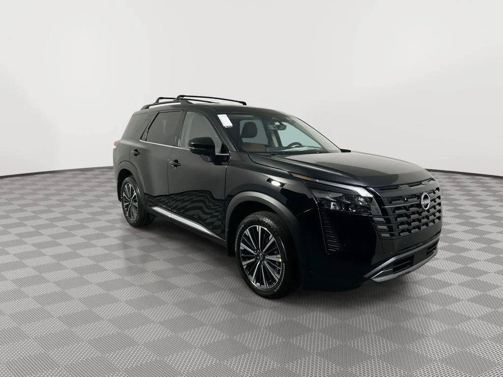 New 2026 Black Nissan Platinum image 2