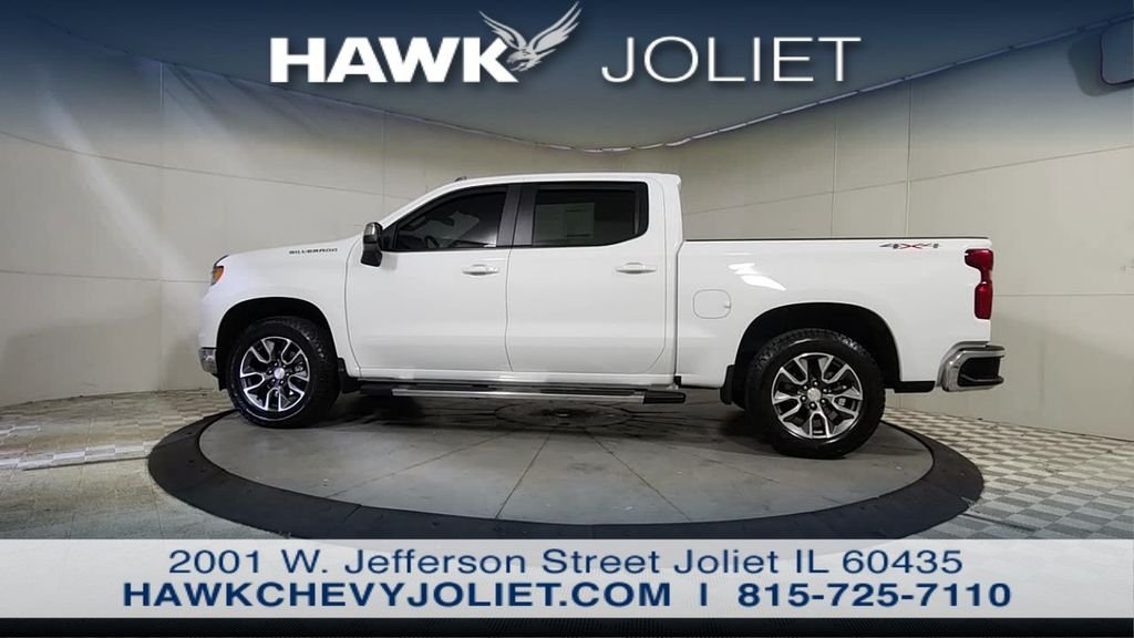 Used 2024 White Chevrolet LT image 4