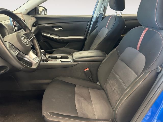 Used 2025 Blue Nissan SR image 9