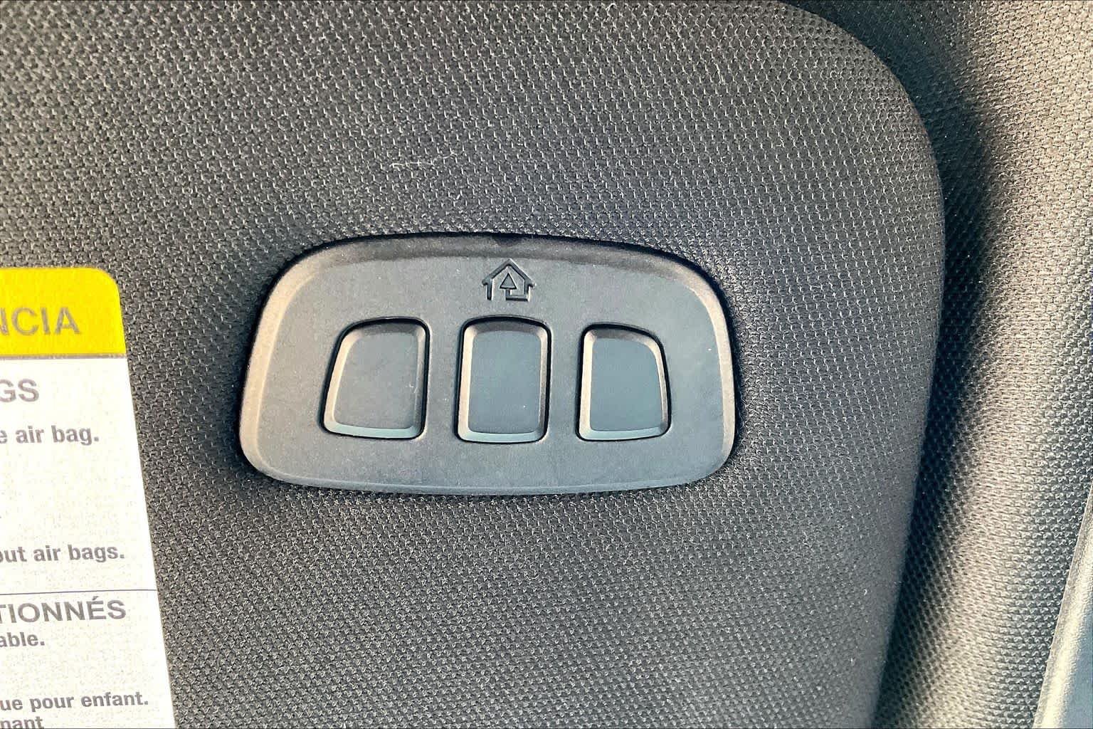 Used 2025 Agate Black Ford ST-Line image 33