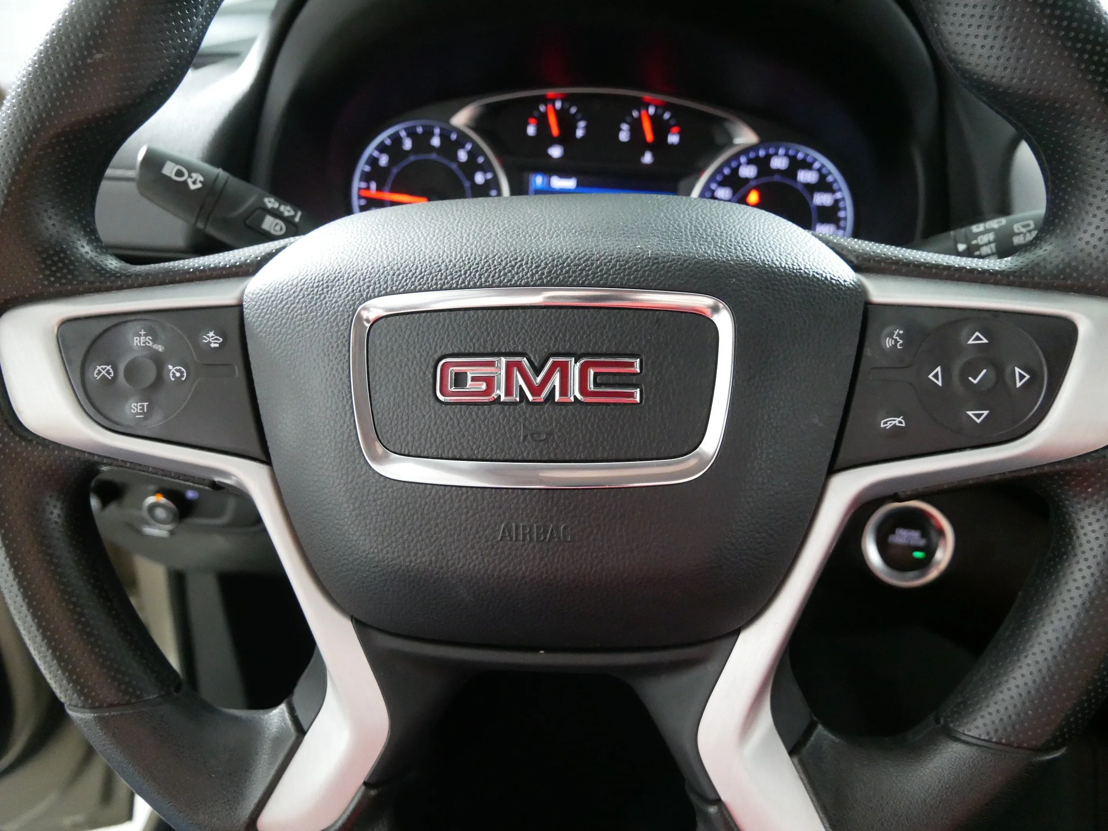 Used 2023 Desert Sand Metallic GMC SLE image 25