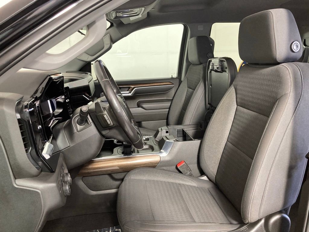 Used 2022 Black Chevrolet LT Trail Boss image 13